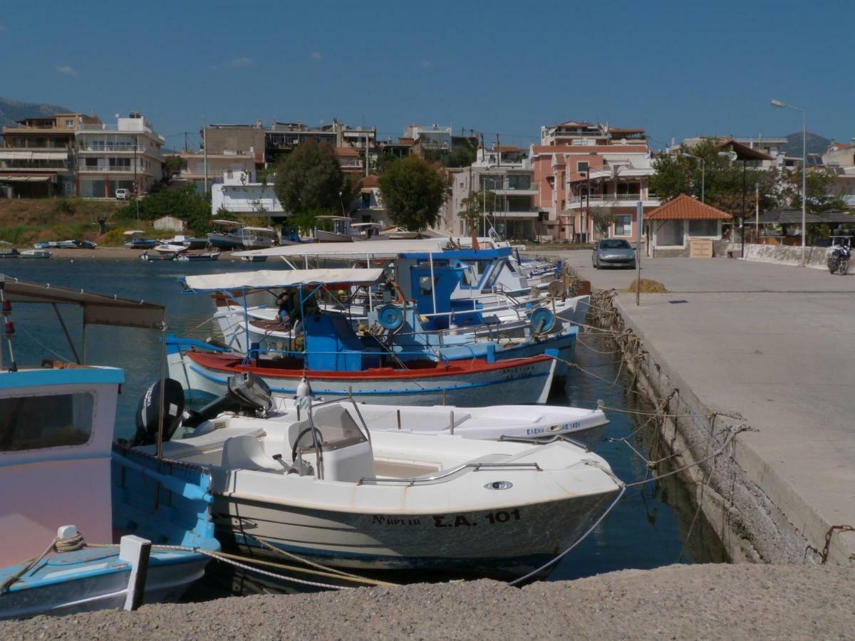 Apt 30M From Beach Amarynthos Exterior foto
