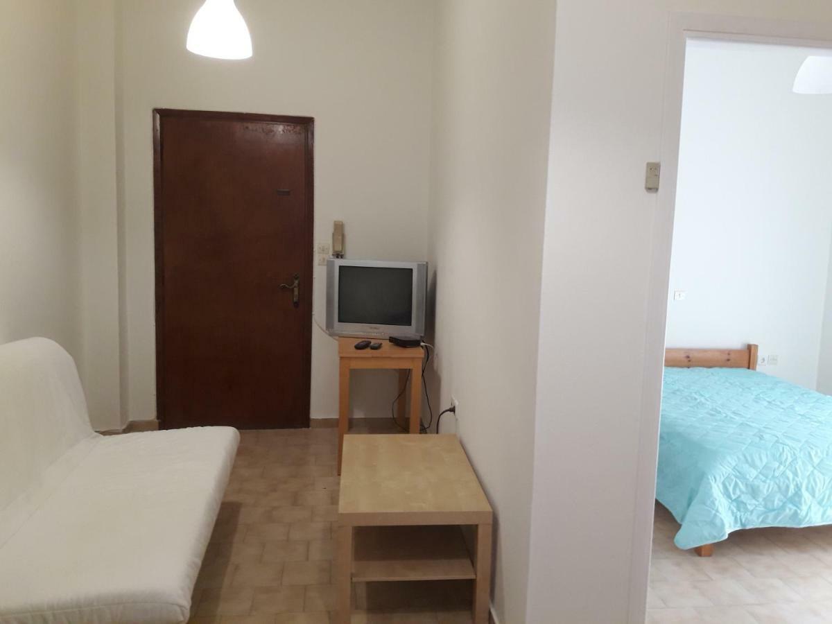 Apt 30M From Beach Amarynthos Exterior foto